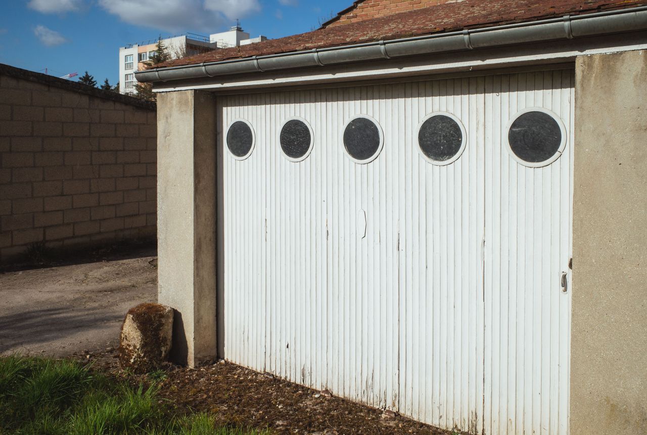 Garage door service in Naples, FL